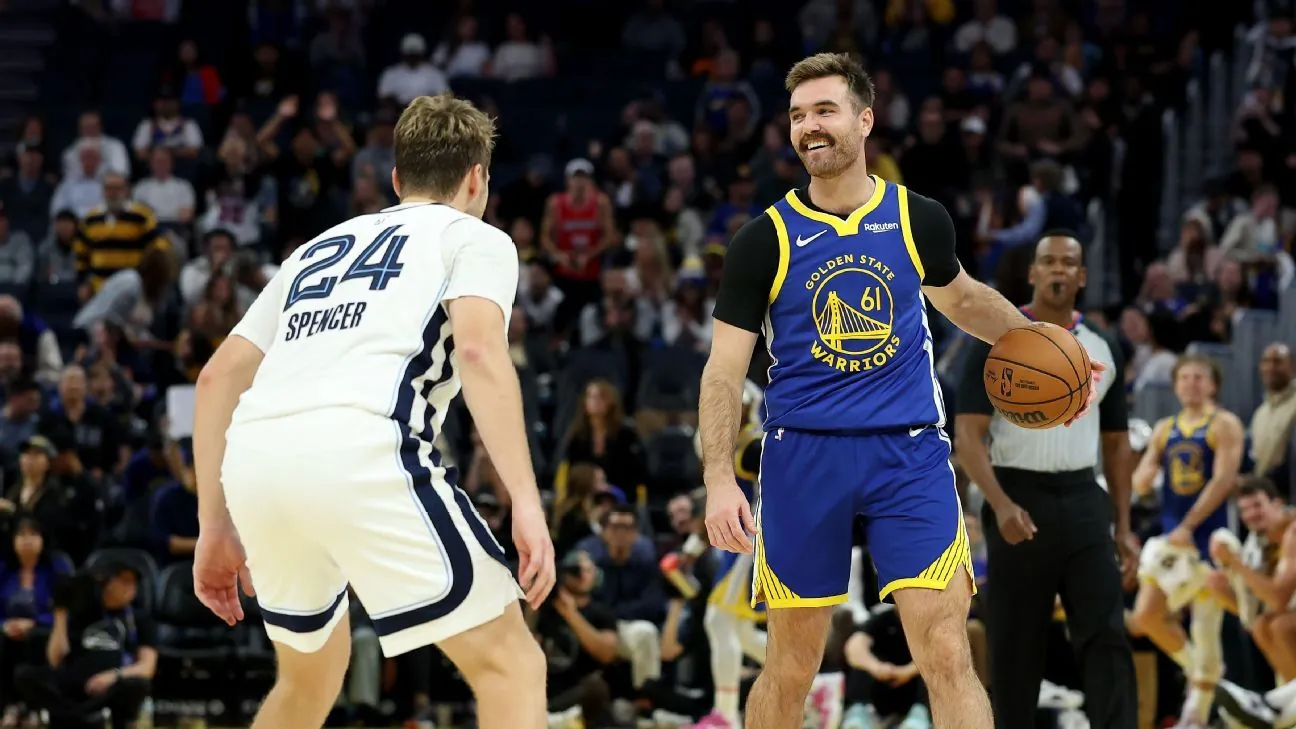 Golden State Warriors球員在比賽中對抗，運彩投注相關圖片